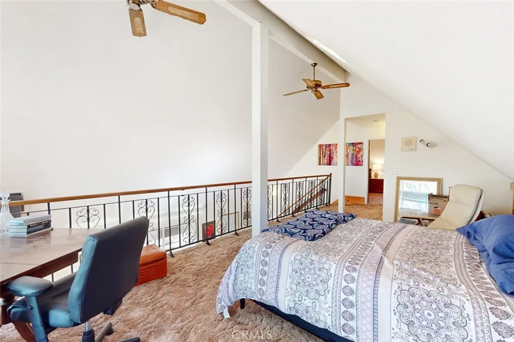 14872 Queenan Dobbins, CA 95935