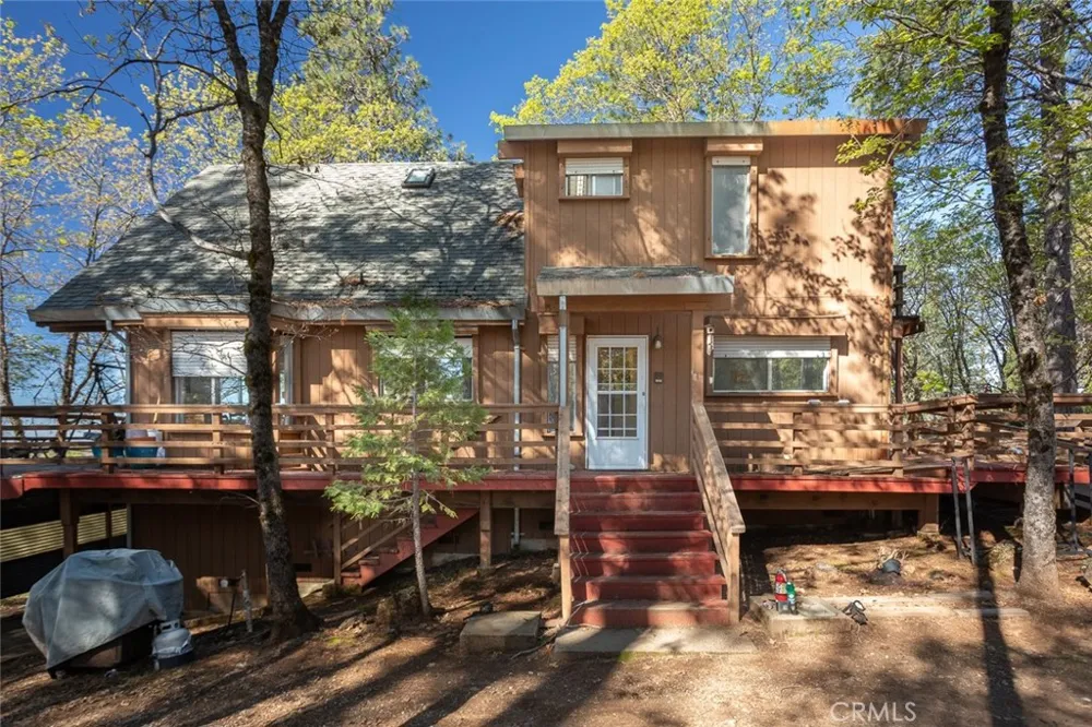 14872 Queenan Dobbins, CA 95935