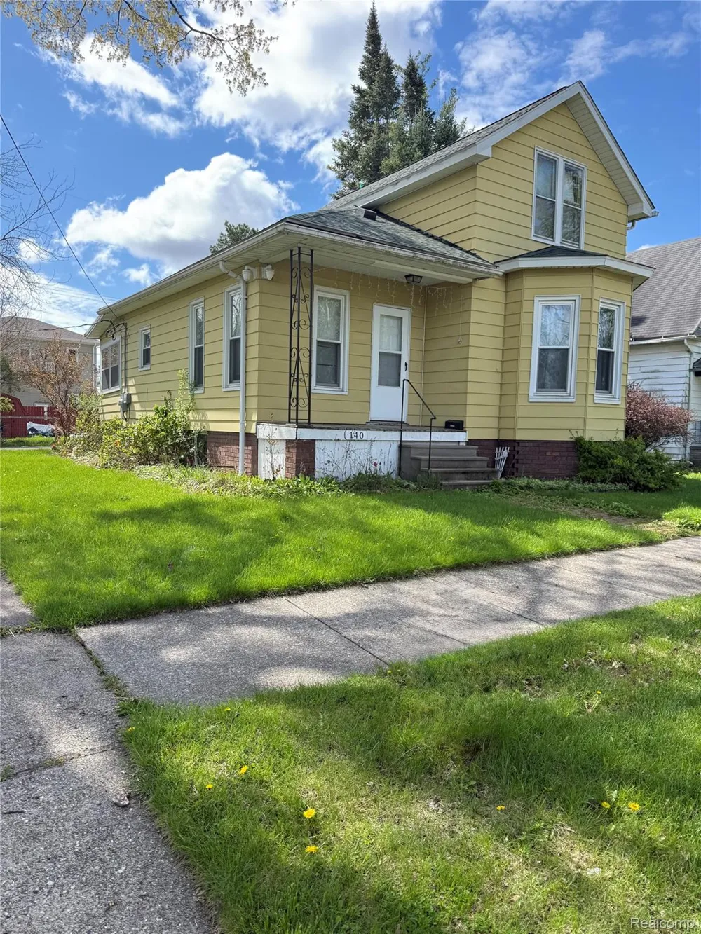140 Andre Street Saginaw City, MI 48602