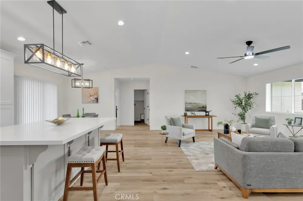 20190 Osseo Road Apple Valley, CA 92308