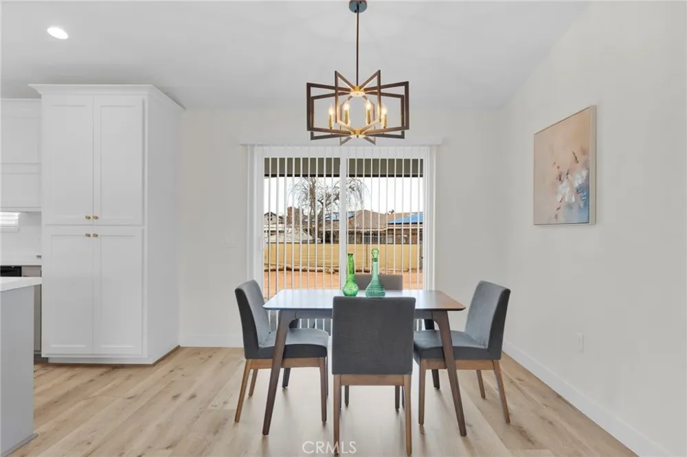 20190 Osseo Road Apple Valley, CA 92308