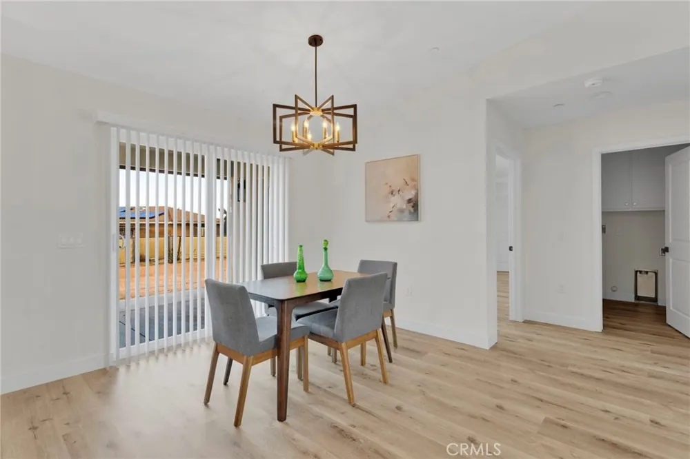 20190 Osseo Road Apple Valley, CA 92308