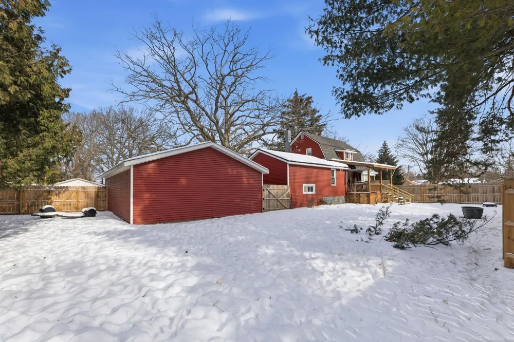 3165 10th Avenue Port Huron City, MI 48060