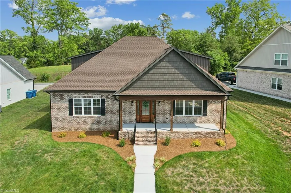 144 Reserve Drive Mocksville, NC 27028
