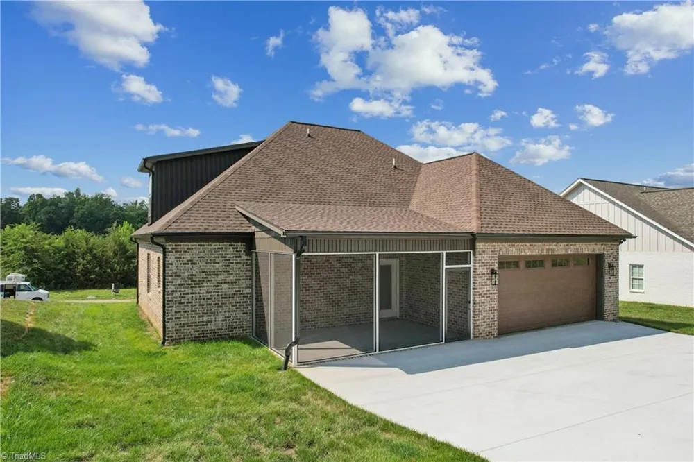 144 Reserve Drive Mocksville, NC 27028