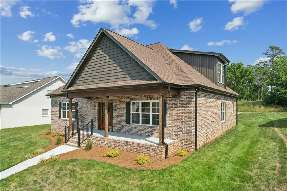 144 Reserve Drive Mocksville, NC 27028