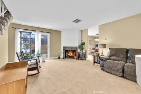 855 Lemon Street #6