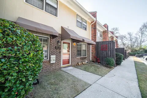 6101 River Road #13