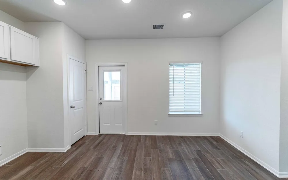 10656 Altitude Way Conroe, TX 77303