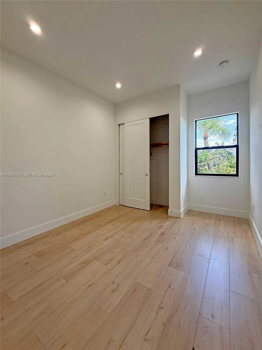 4454 NW 80th Ave Doral, FL 33166