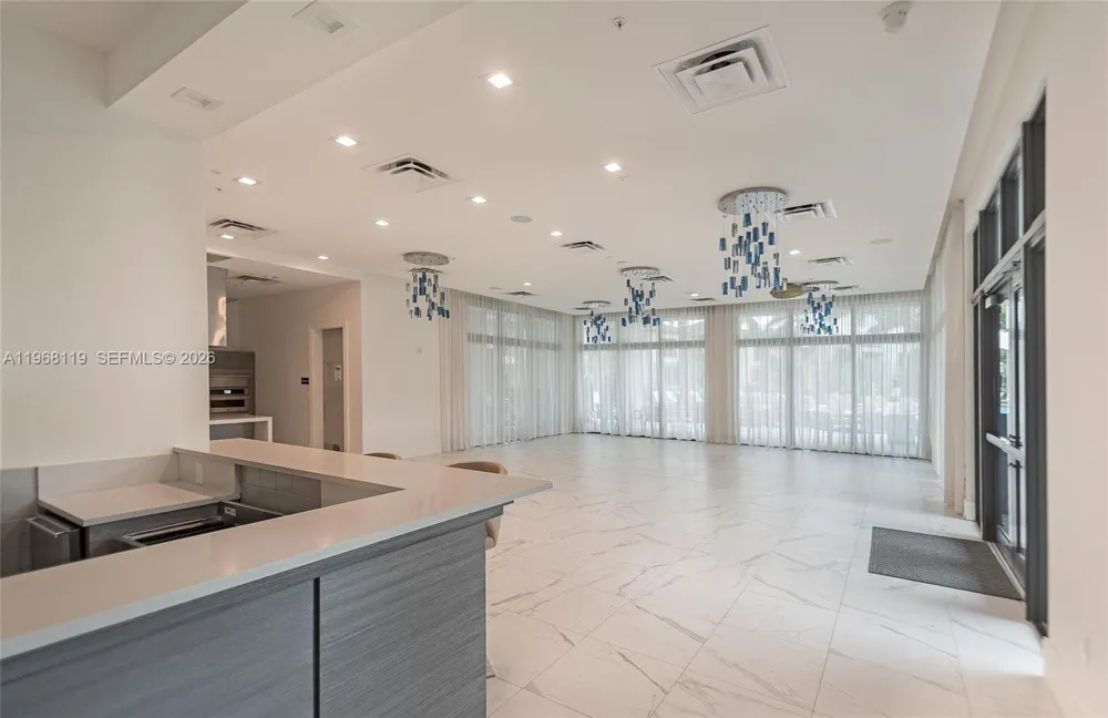 4454 NW 80th Ave Doral, FL 33166