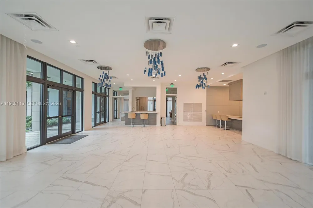4454 NW 80th Ave Doral, FL 33166