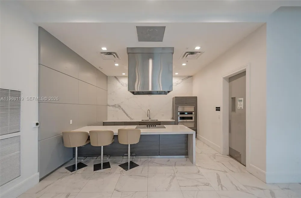 4454 NW 80th Ave Doral, FL 33166