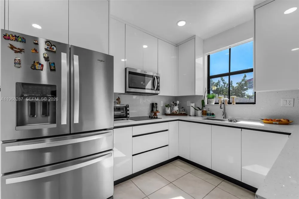 514 NE 12th St Florida City, FL 33034