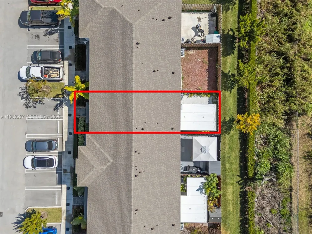 514 NE 12th St Florida City, FL 33034