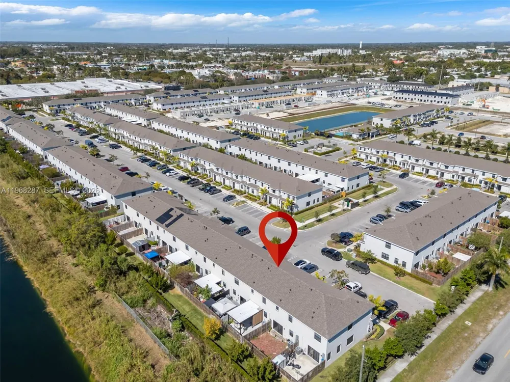 514 NE 12th St Florida City, FL 33034