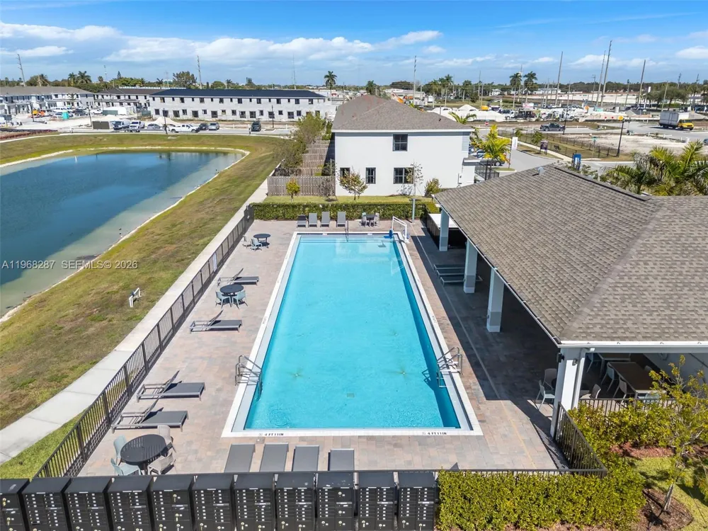 514 NE 12th St Florida City, FL 33034
