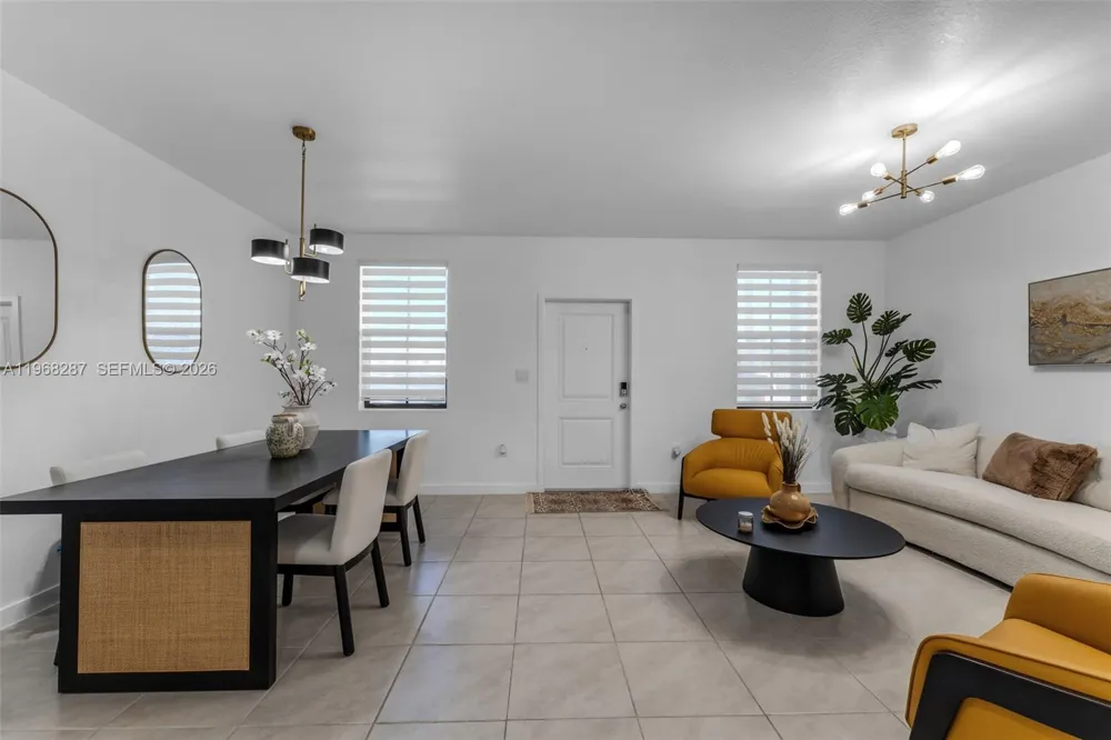 514 NE 12th St Florida City, FL 33034