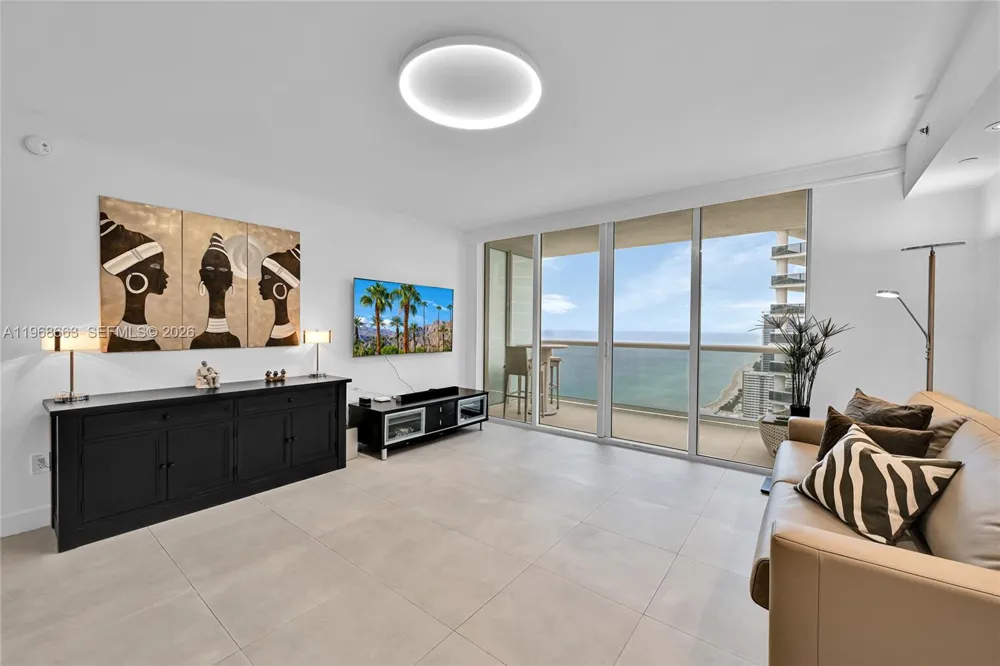 1830 S Ocean Dr #4005 Hallandale Beach, FL 33009