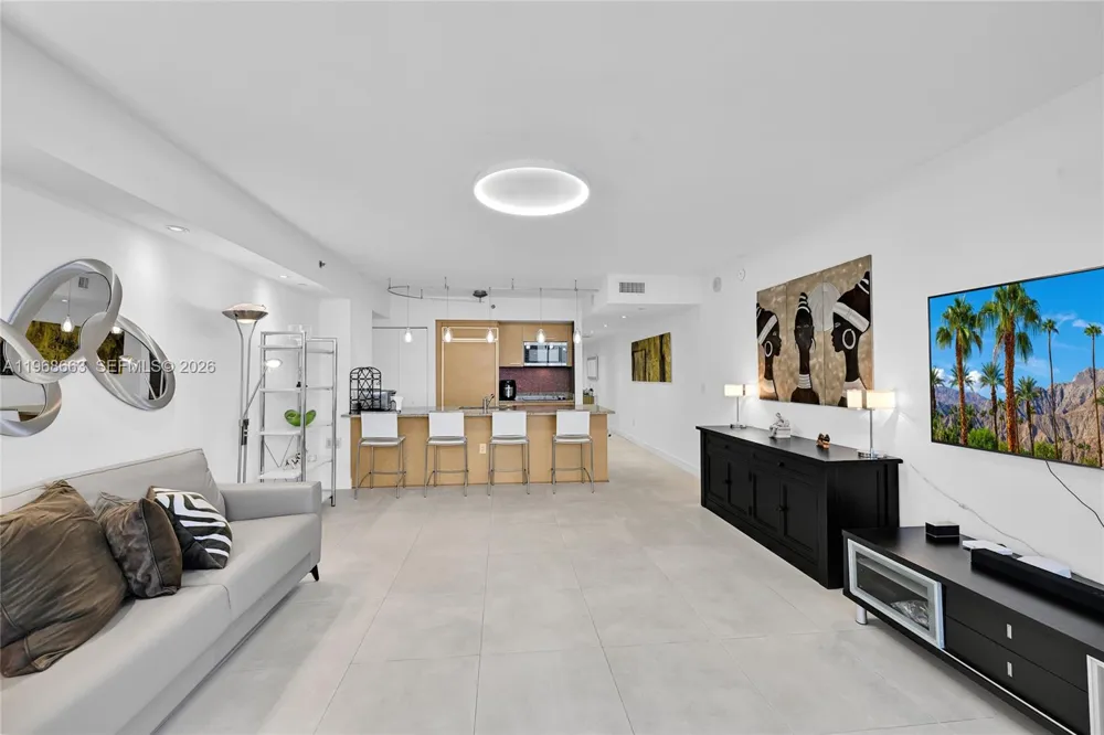 1830 S Ocean Dr #4005 Hallandale Beach, FL 33009