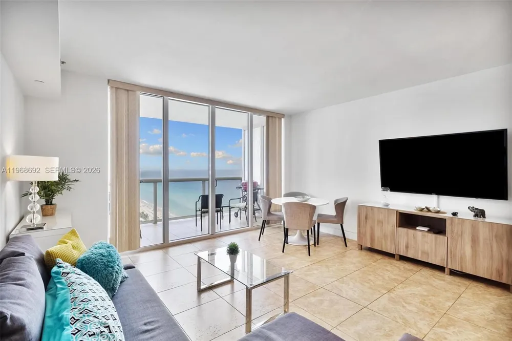 1830 S Ocean Dr #2409 Hallandale Beach, FL 33009