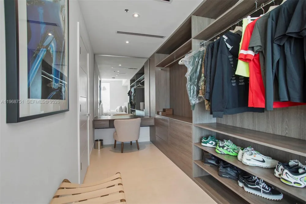 900 Biscayne Blvd #4307 Miami, FL 33132