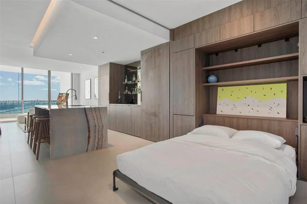 900 Biscayne Blvd #4307 Miami, FL 33132