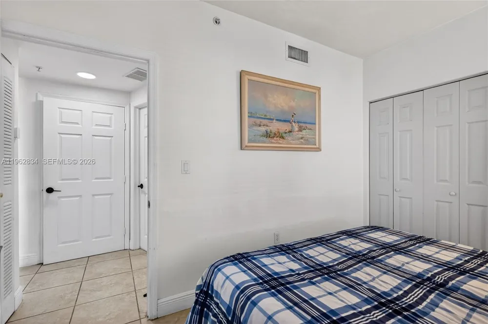 134 SW 7th Ave #404 Miami, FL 33130