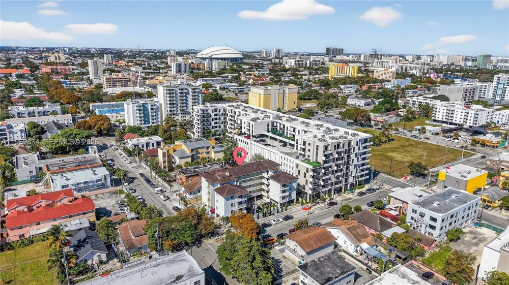 134 SW 7th Ave #404 Miami, FL 33130