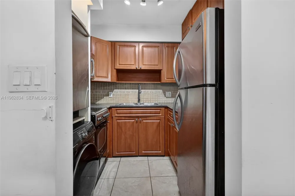 134 SW 7th Ave #404 Miami, FL 33130