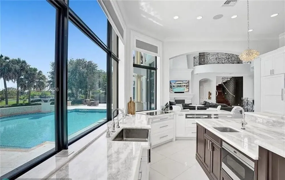 7130 Lemon Grass Dr Parkland, FL 33076