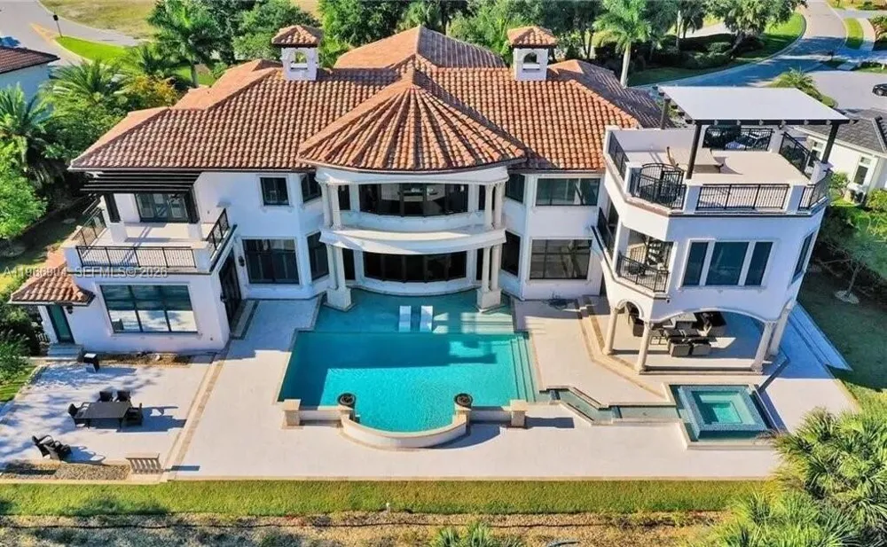 7130 Lemon Grass Dr Parkland, FL 33076