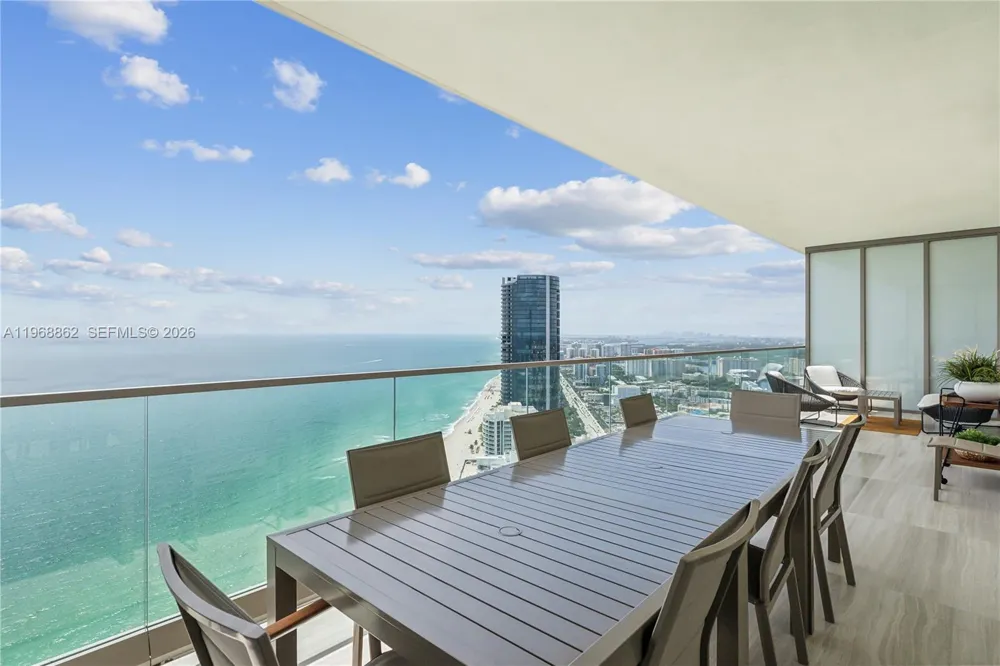 18975 Collins Ave #4502 Sunny Isles Beach, FL 33160