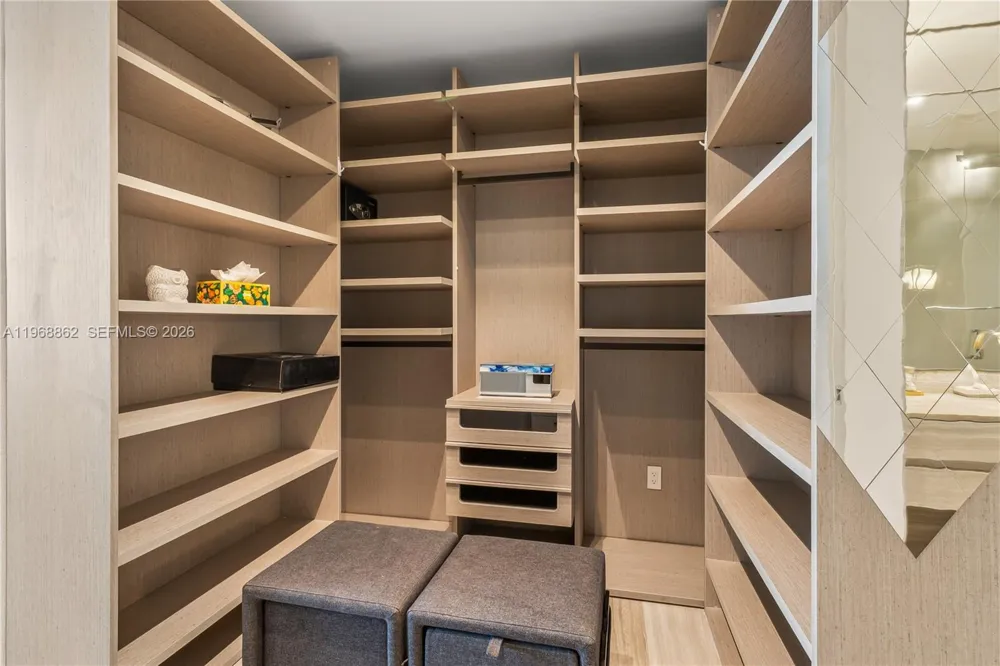 18975 Collins Ave #4502 Sunny Isles Beach, FL 33160