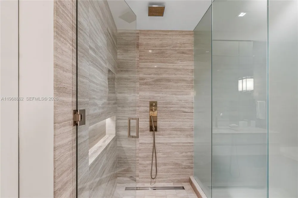 18975 Collins Ave #4502 Sunny Isles Beach, FL 33160