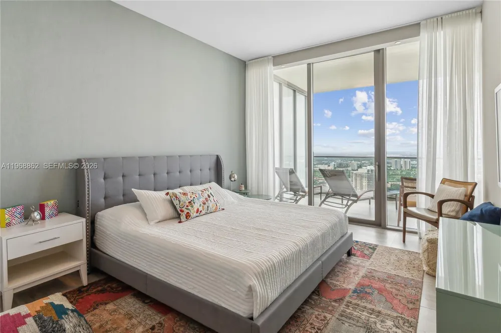 18975 Collins Ave #4502 Sunny Isles Beach, FL 33160