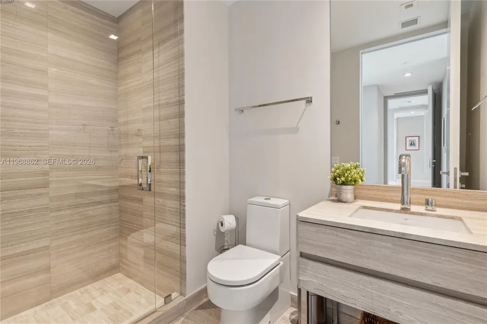 18975 Collins Ave #4502 Sunny Isles Beach, FL 33160