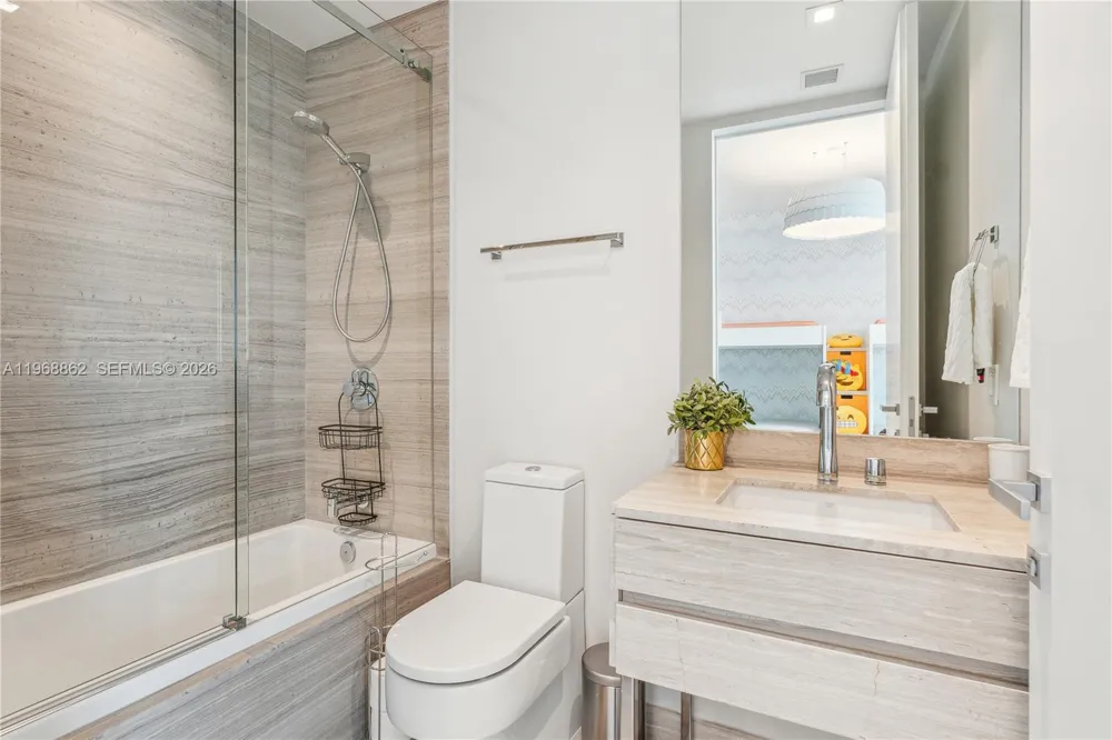 18975 Collins Ave #4502 Sunny Isles Beach, FL 33160