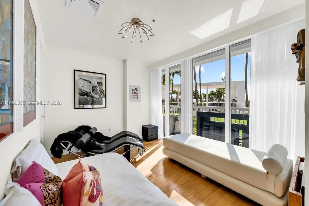 10275 Collins Ave #102 Bal Harbour, FL 33154
