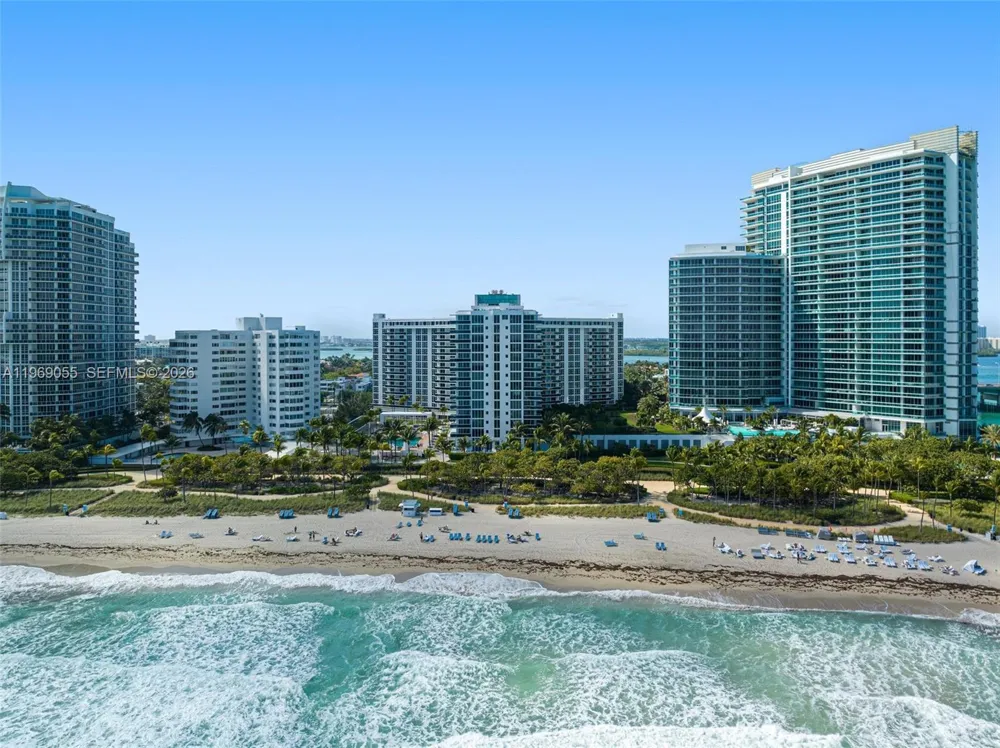 10275 Collins Ave #102 Bal Harbour, FL 33154