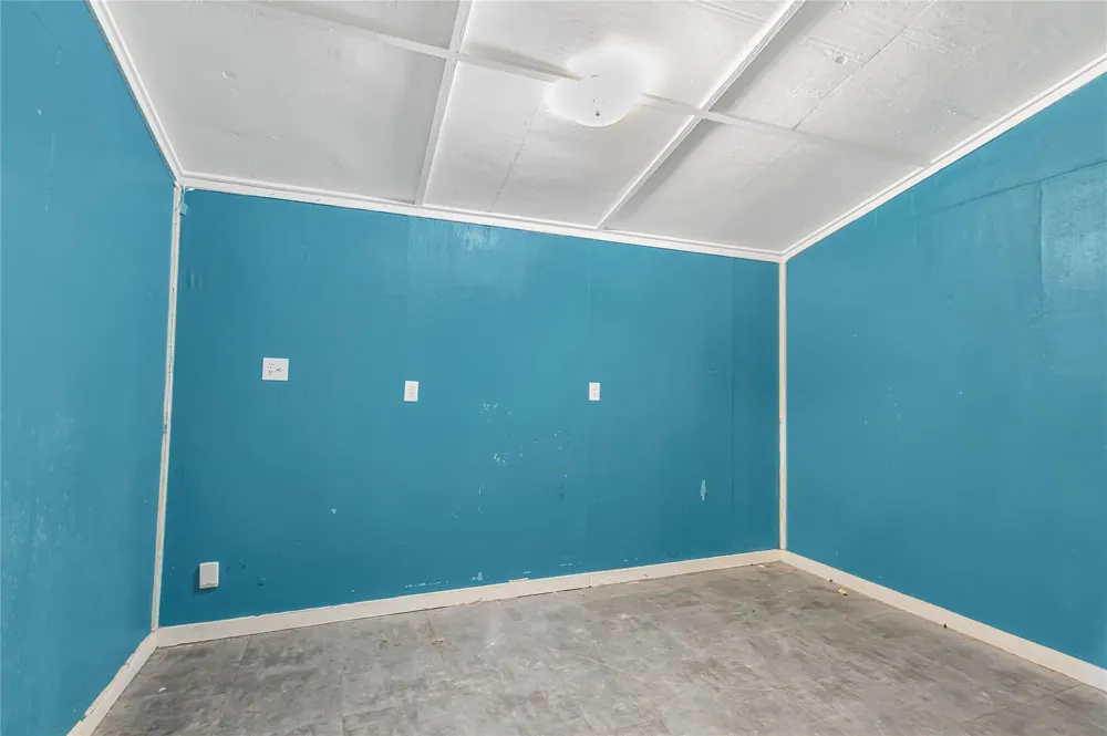 124 12th Street Somerville, TX 77879