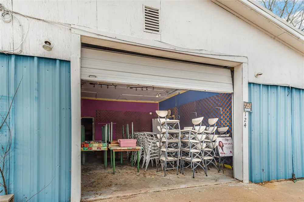124 12th Street Somerville, TX 77879