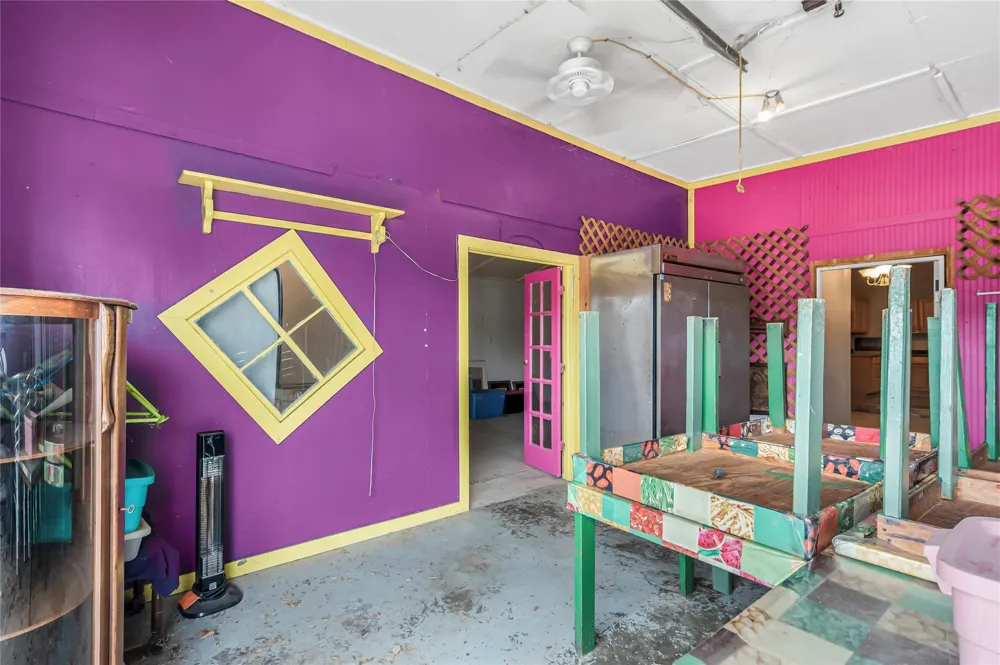 124 12th Street Somerville, TX 77879