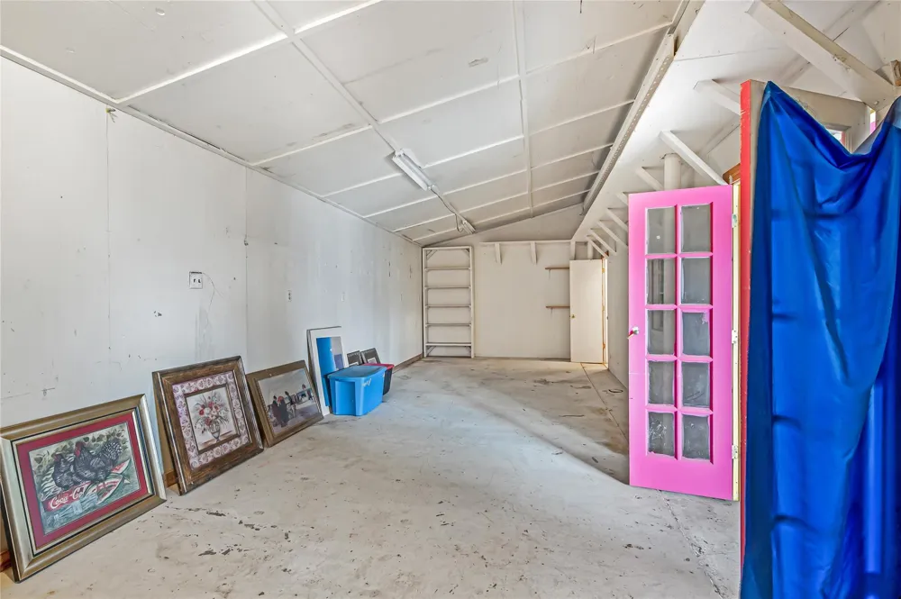 124 12th Street Somerville, TX 77879
