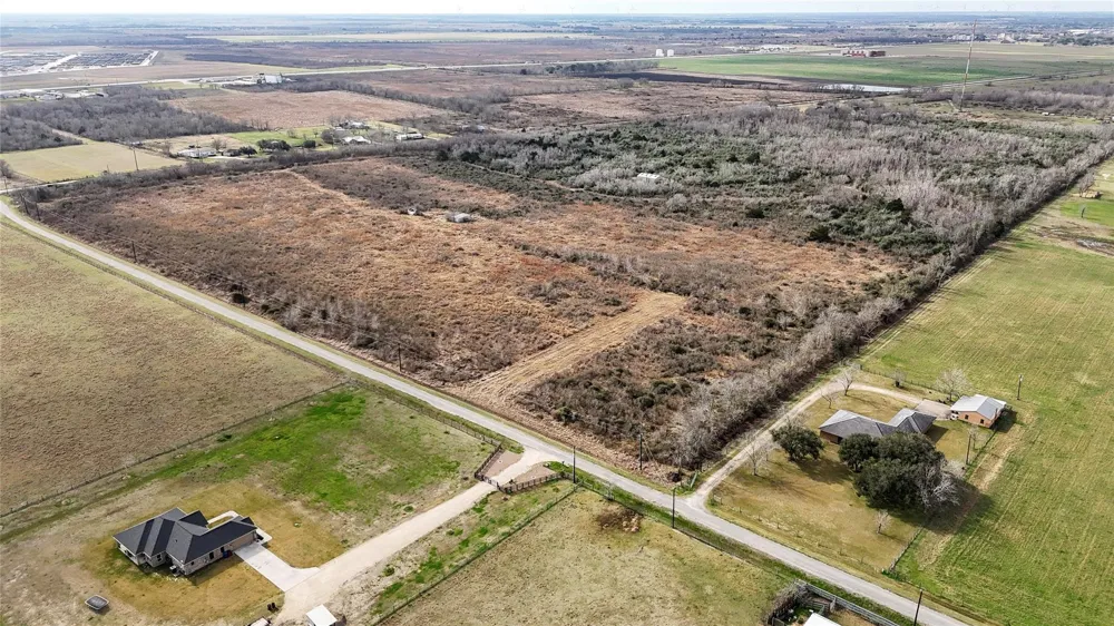 County Road 126 Van Vleck, TX 77482