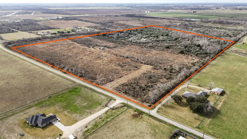 County Road 126 Van Vleck, TX 77482