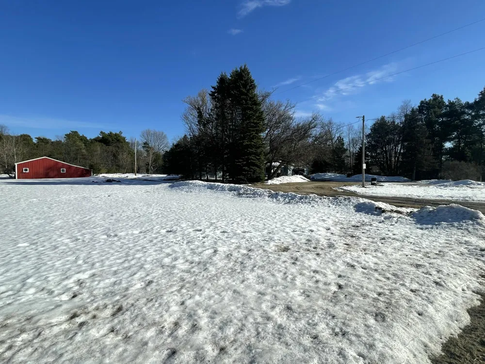 3008 Amber Road Scottville, MI 49454