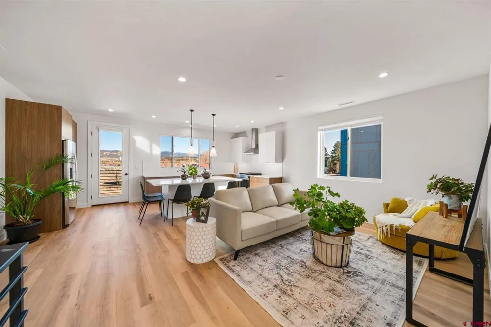 211 Treeline Street Durango, CO 81303