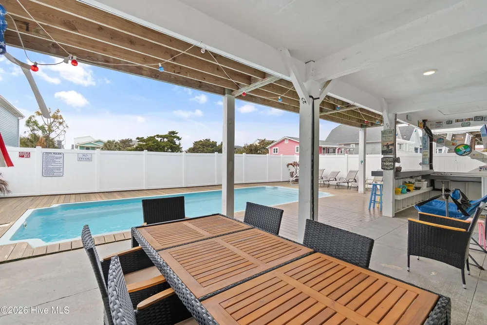 115 Deal Drive Holden Beach, NC 28462
