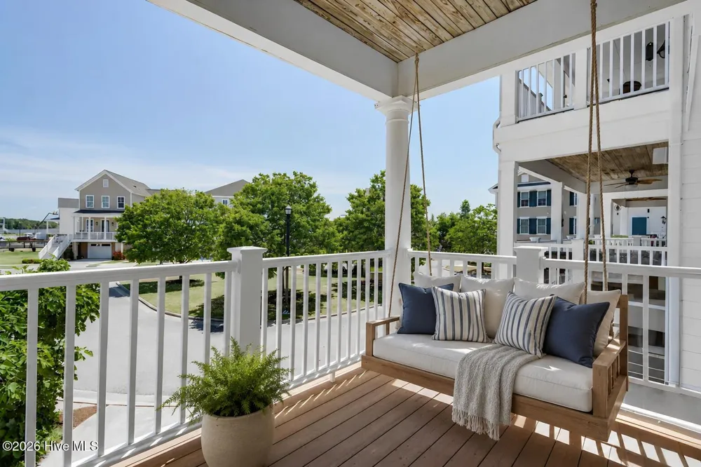 207 S Academy Street Washington, NC 27889